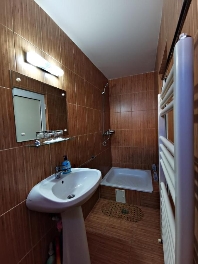 Motel International Recola Băneşti Zewnętrze zdjęcie